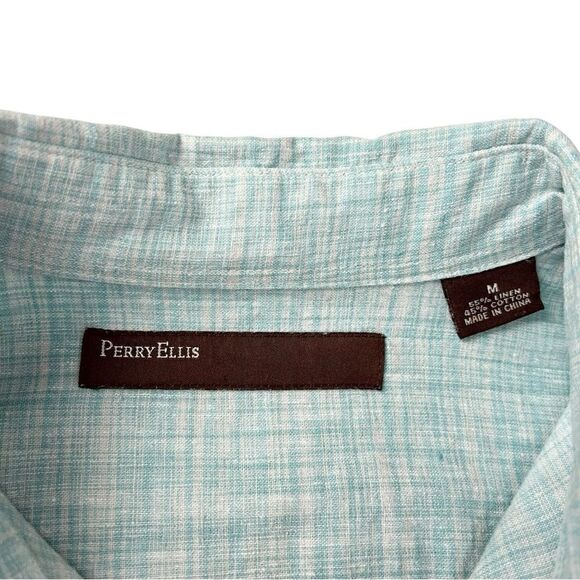 Perry Ellis Light Blue Button Down Shirt Medium - Picture 5 of 5